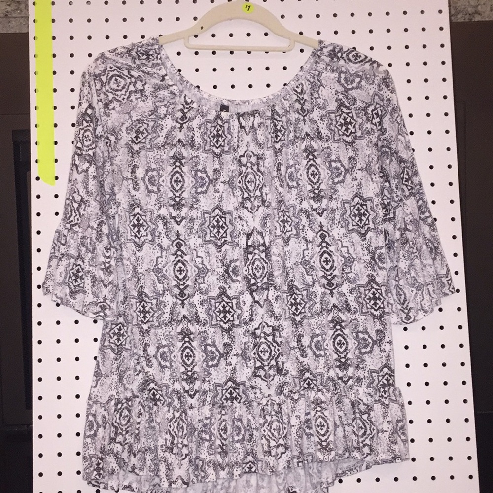 quarter length sleeve shirt